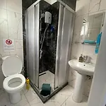 Brand New Renovated 1 Bedroom 3a ניקוסיה