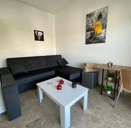 Appartement Brand New Renovated 1 Bedroom 3a